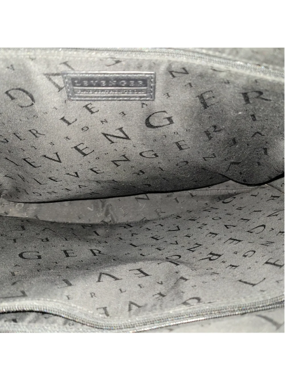 Levenger Crocodile Embossed Genuine Leather Messenger Briefcase Crossbody Bag